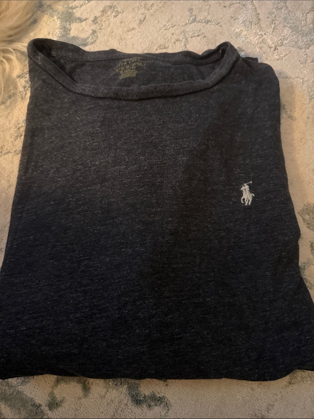Polo by Ralph Lauren Dark Heather gray
Long Sleeve Crew Tee